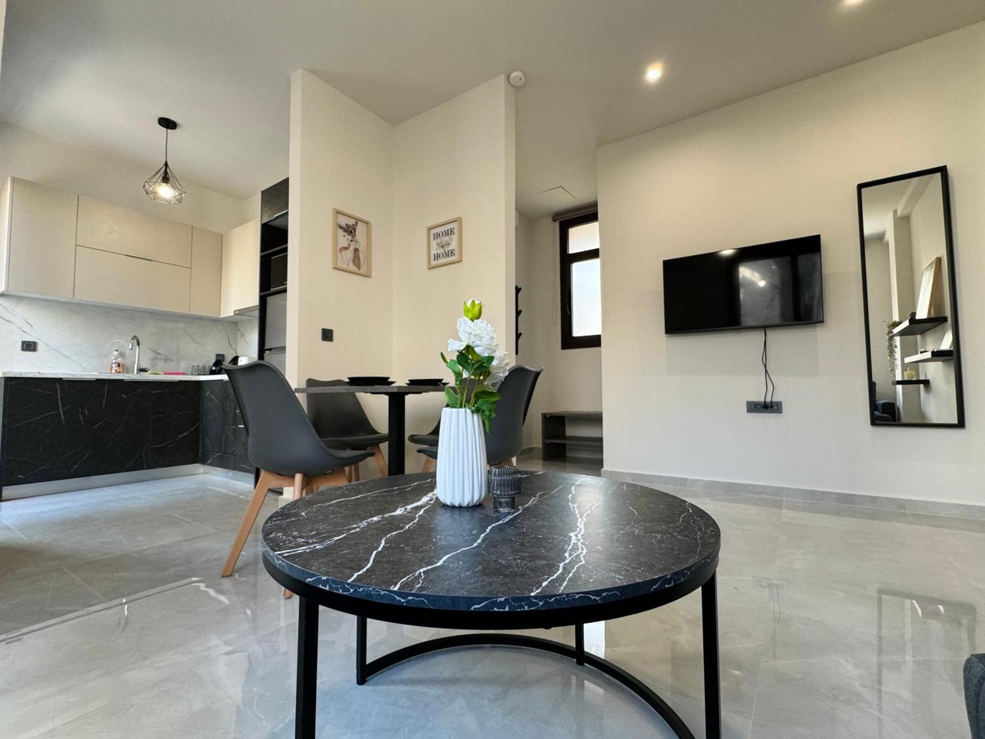 Spacious Apartment Near Monastiraki By Kozy Koala Atina Dış mekan fotoğraf