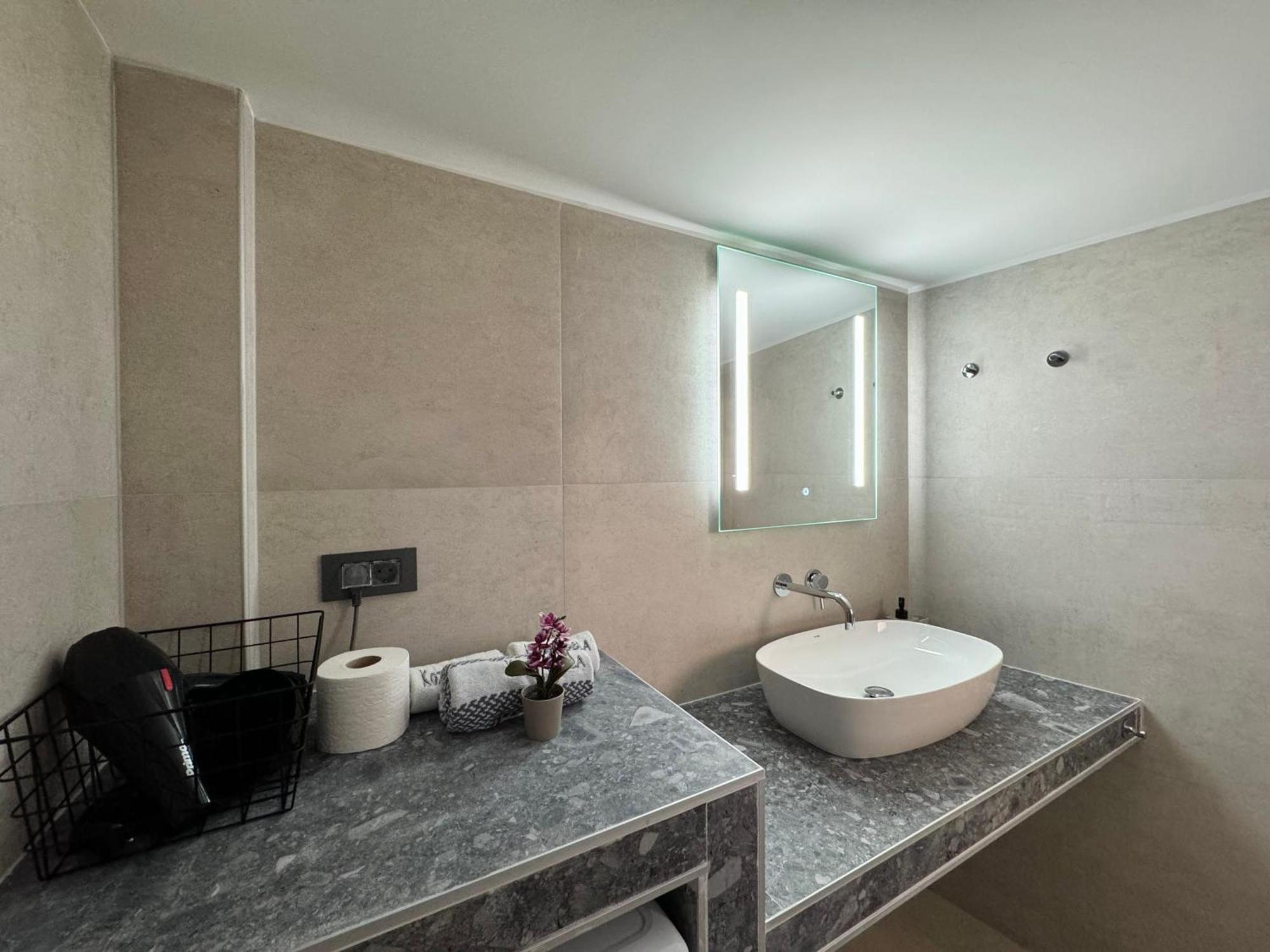 Spacious Apartment Near Monastiraki By Kozy Koala Atina Dış mekan fotoğraf